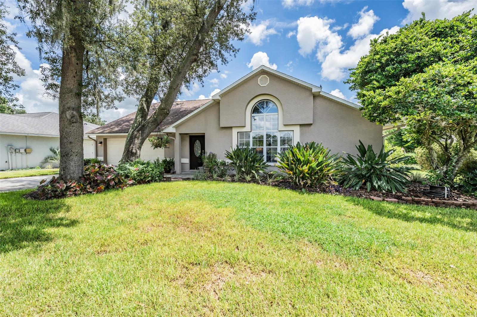 6536 NORTHLAKE DR, ZEPHYRHILLS, FL, 33542