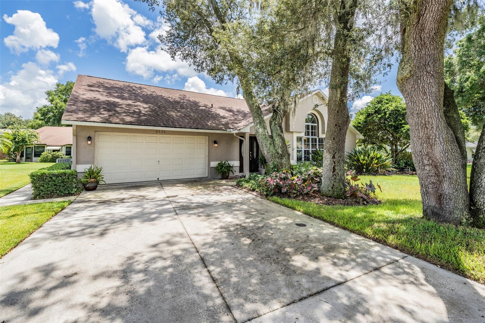 6536 NORTHLAKE DR, ZEPHYRHILLS, FL, 33542