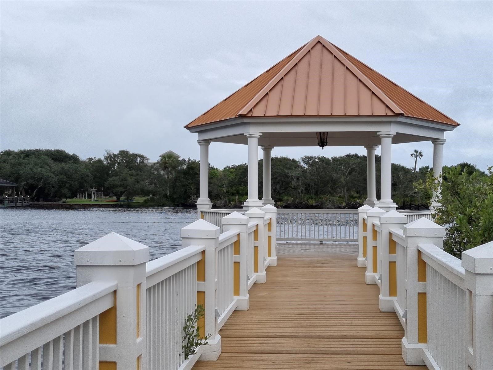 4 SAND PINE DR, PALM COAST, FL, 32137