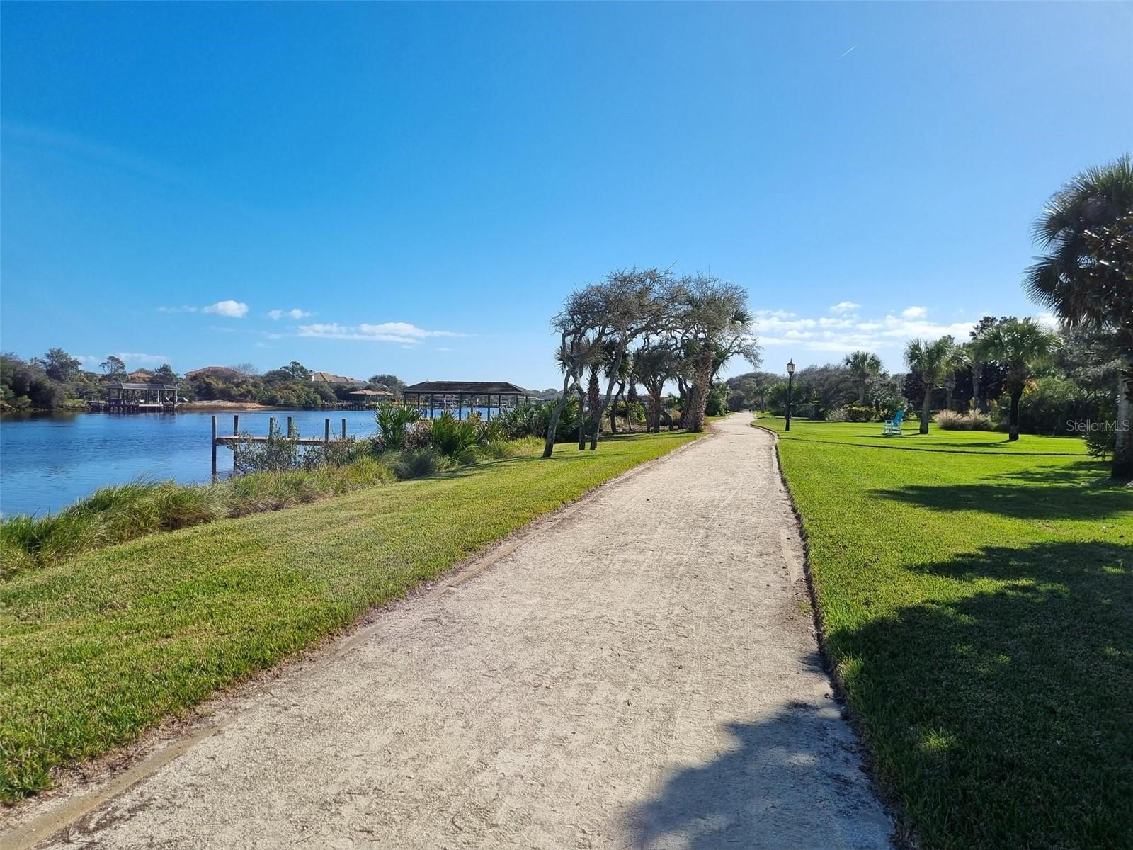 4 SAND PINE DR, PALM COAST, FL, 32137