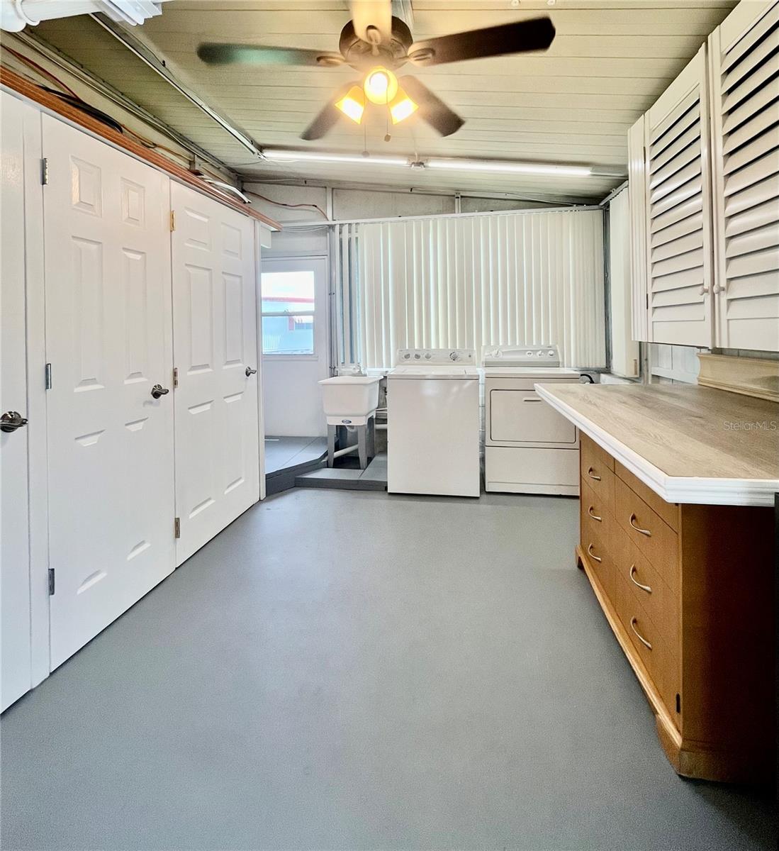 2965 LONGVIEW LN S, NORTH FORT MYERS, FL, 33917