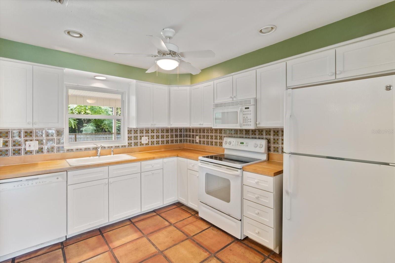 1174 SE 3RD ST, CRYSTAL RIVER, FL, 34429