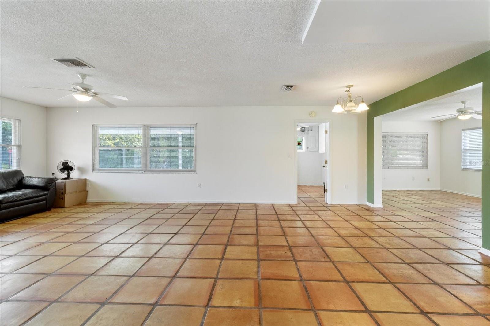 1174 SE 3RD ST, CRYSTAL RIVER, FL, 34429