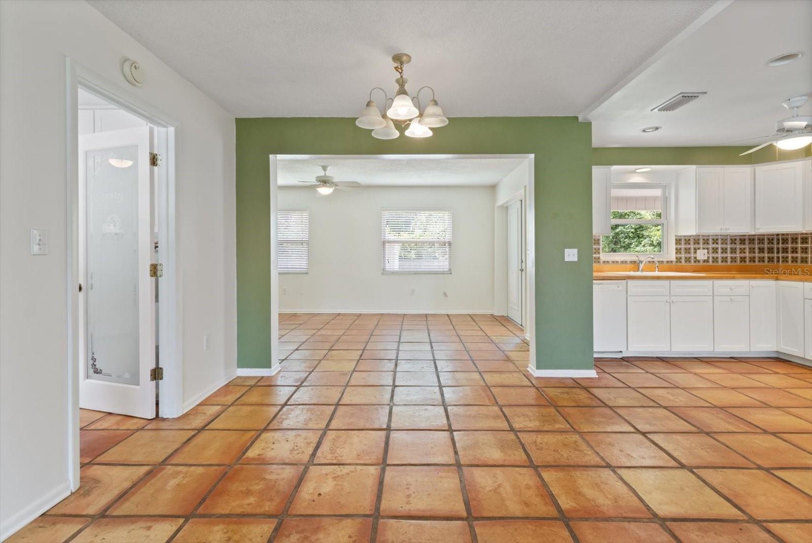 1174 SE 3RD ST, CRYSTAL RIVER, FL, 34429