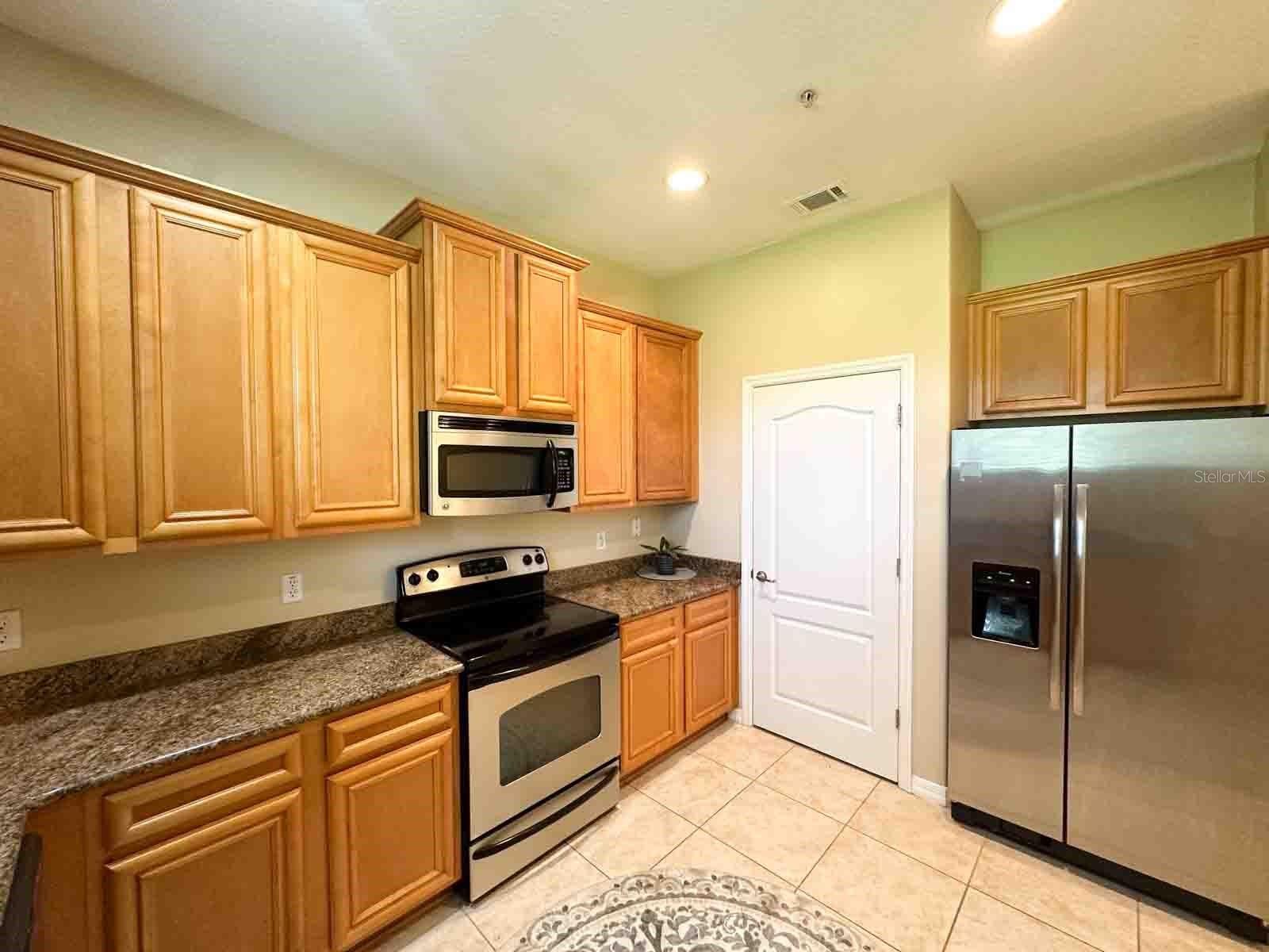 1118 PRIORY CIR, WINTER GARDEN, FL, 34787