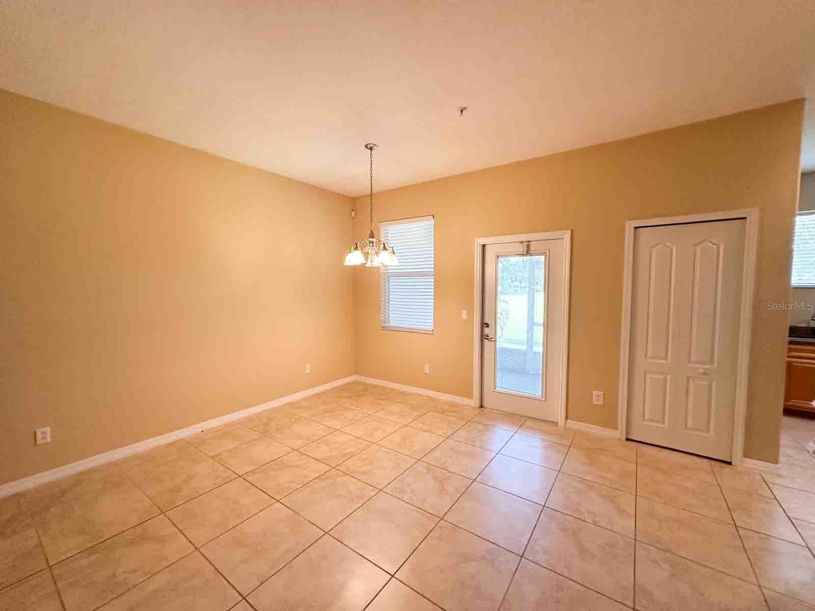 1118 PRIORY CIR, WINTER GARDEN, FL, 34787