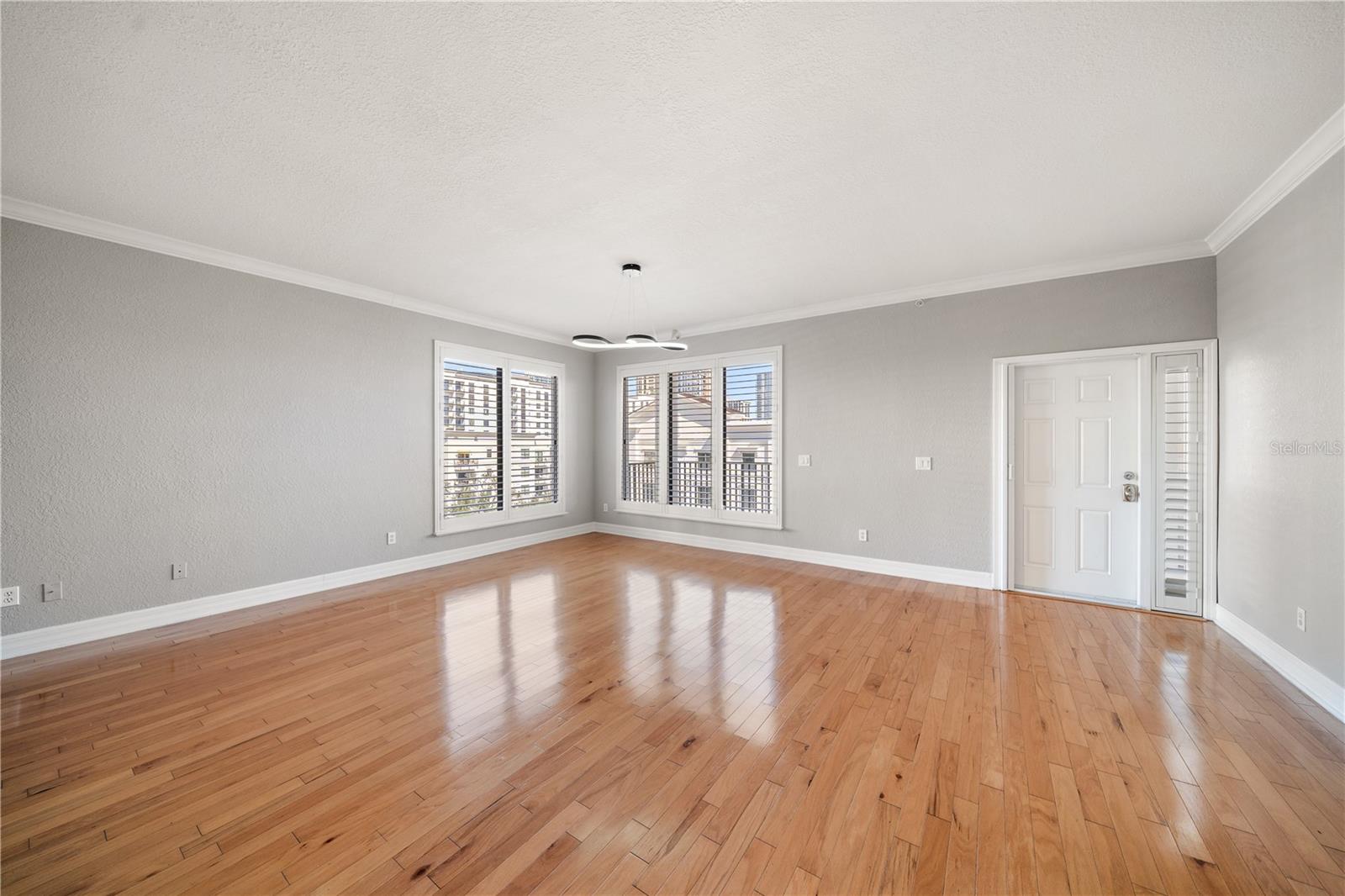 341 5TH ST S #4, ST PETERSBURG, FL, 33701