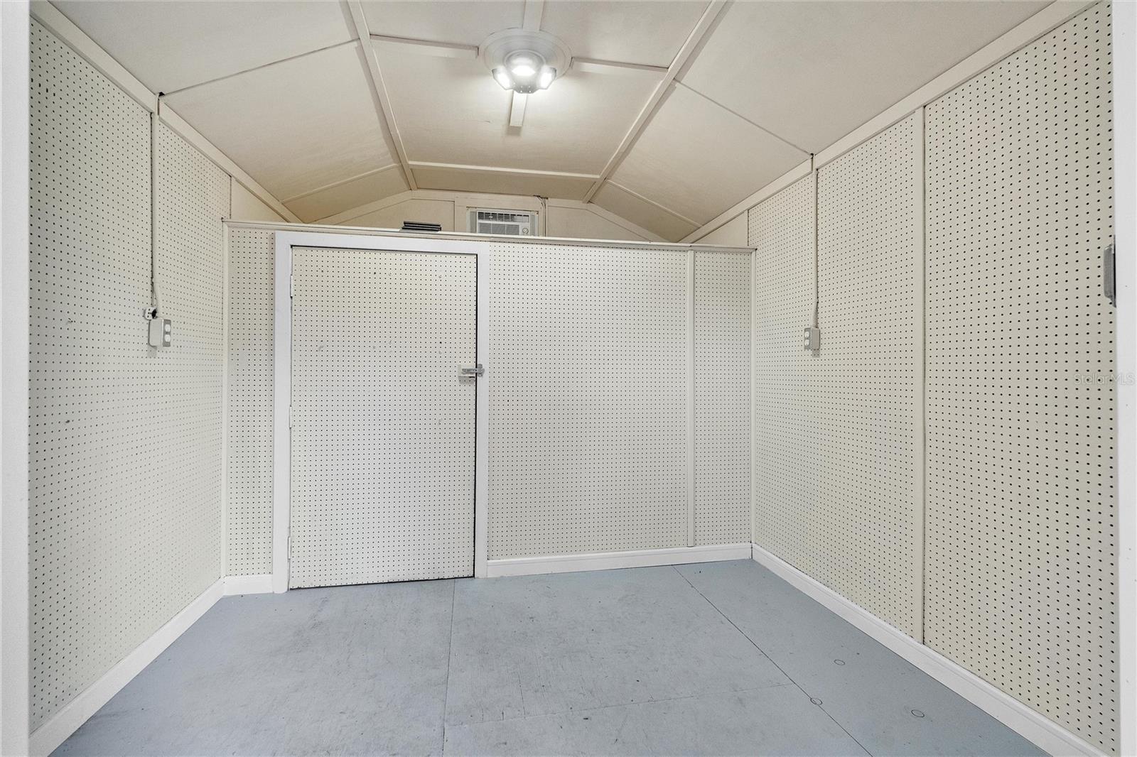 2881 ST GEORGE DR, DAVENPORT, FL, 33837