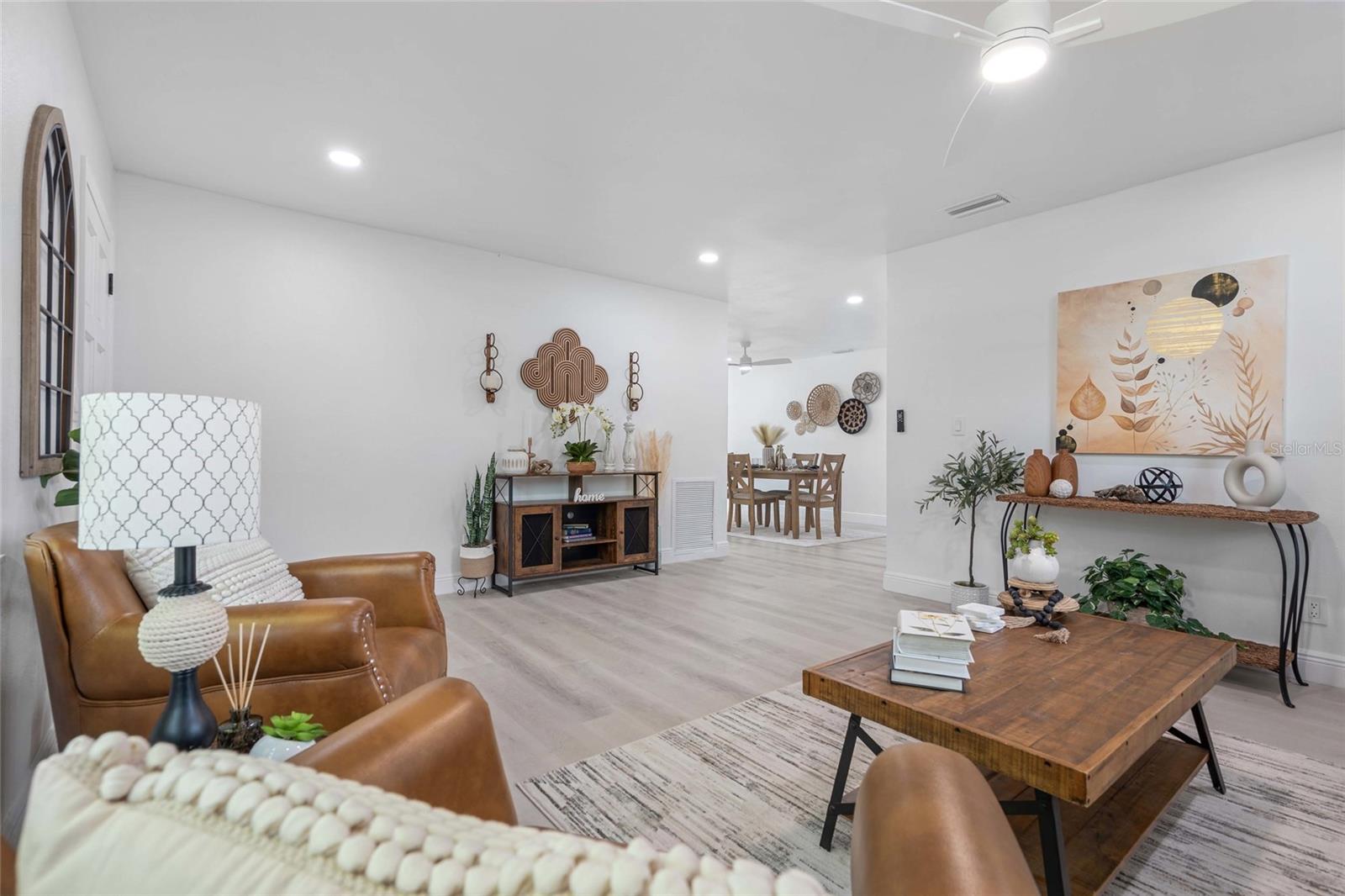 459 74TH AVE N, ST PETERSBURG, FL, 33702