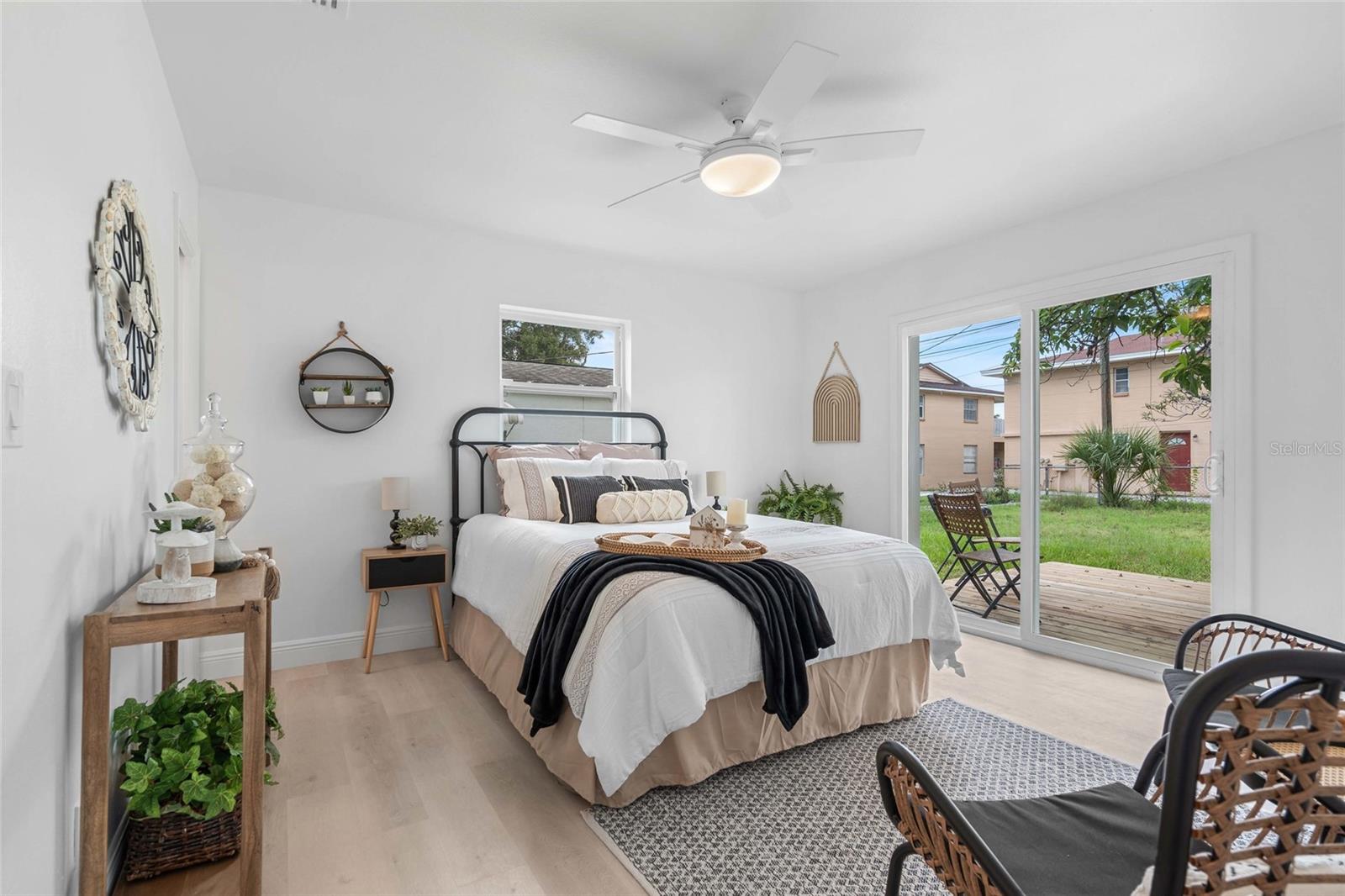 459 74TH AVE N, ST PETERSBURG, FL, 33702