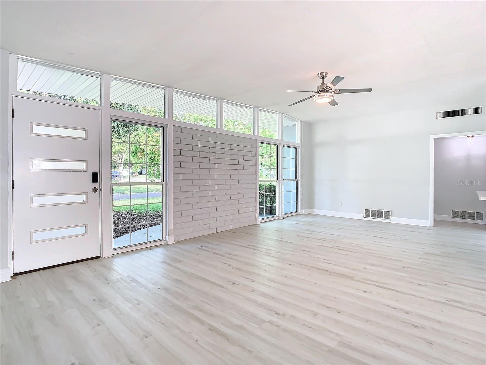 161 OVERBROOK ST W, LARGO, FL, 33770