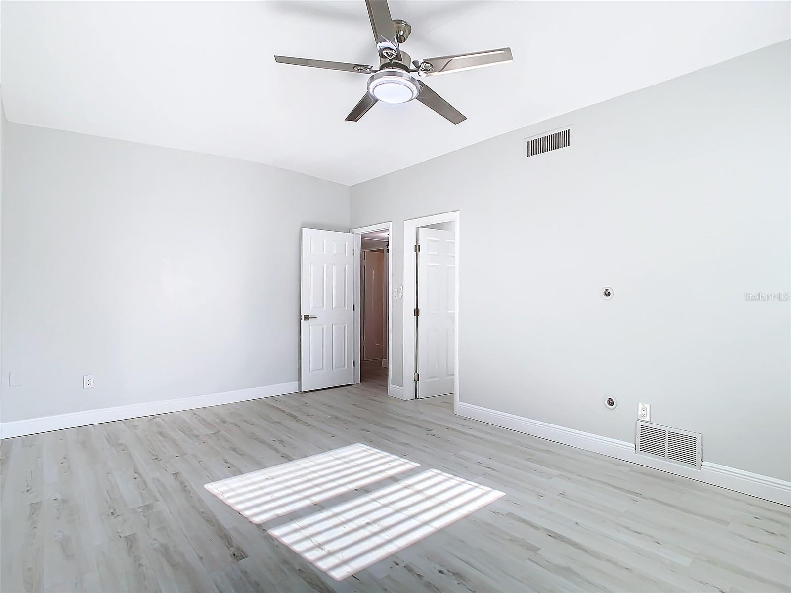 161 OVERBROOK ST W, LARGO, FL, 33770