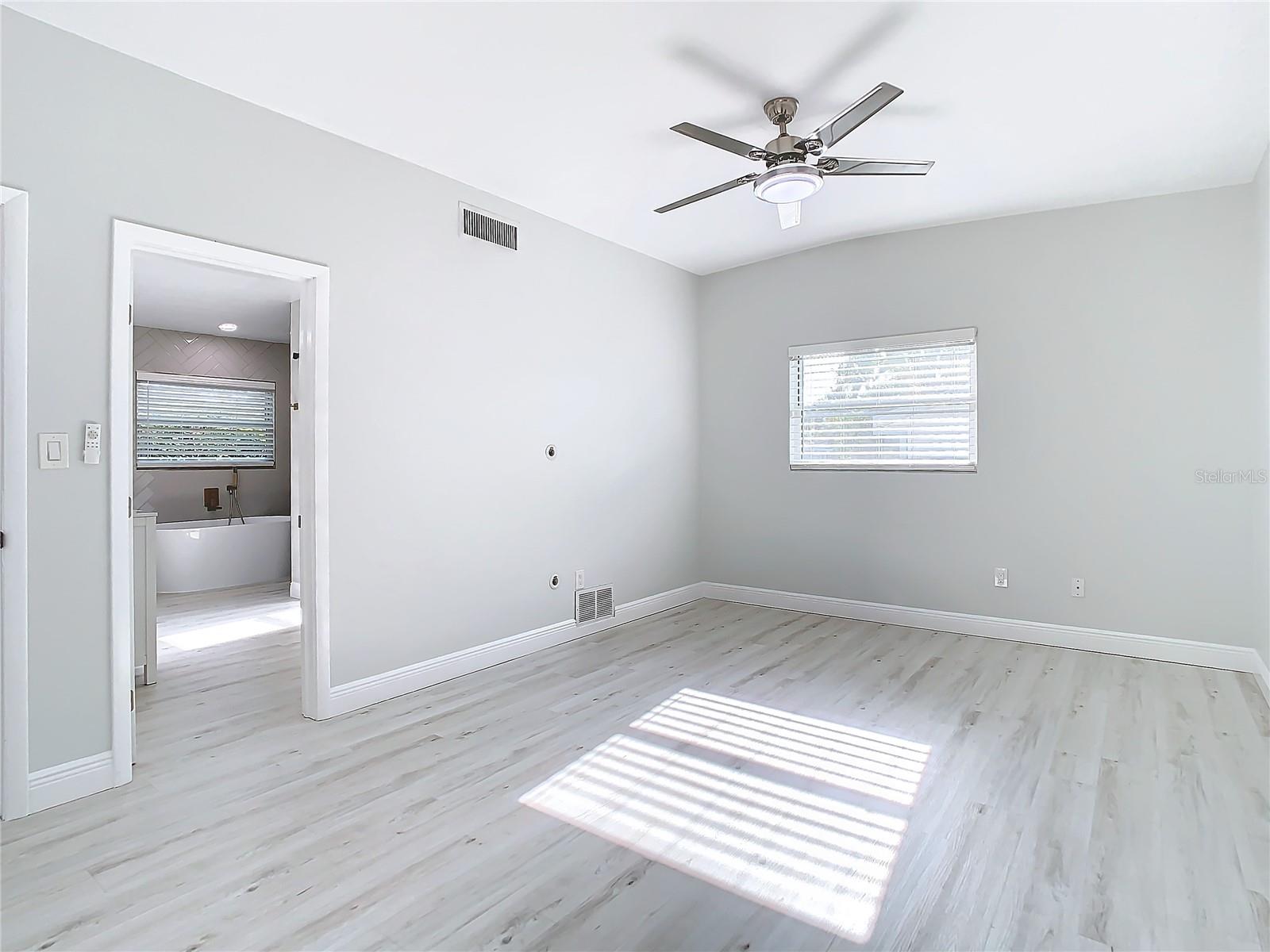 161 OVERBROOK ST W, LARGO, FL, 33770