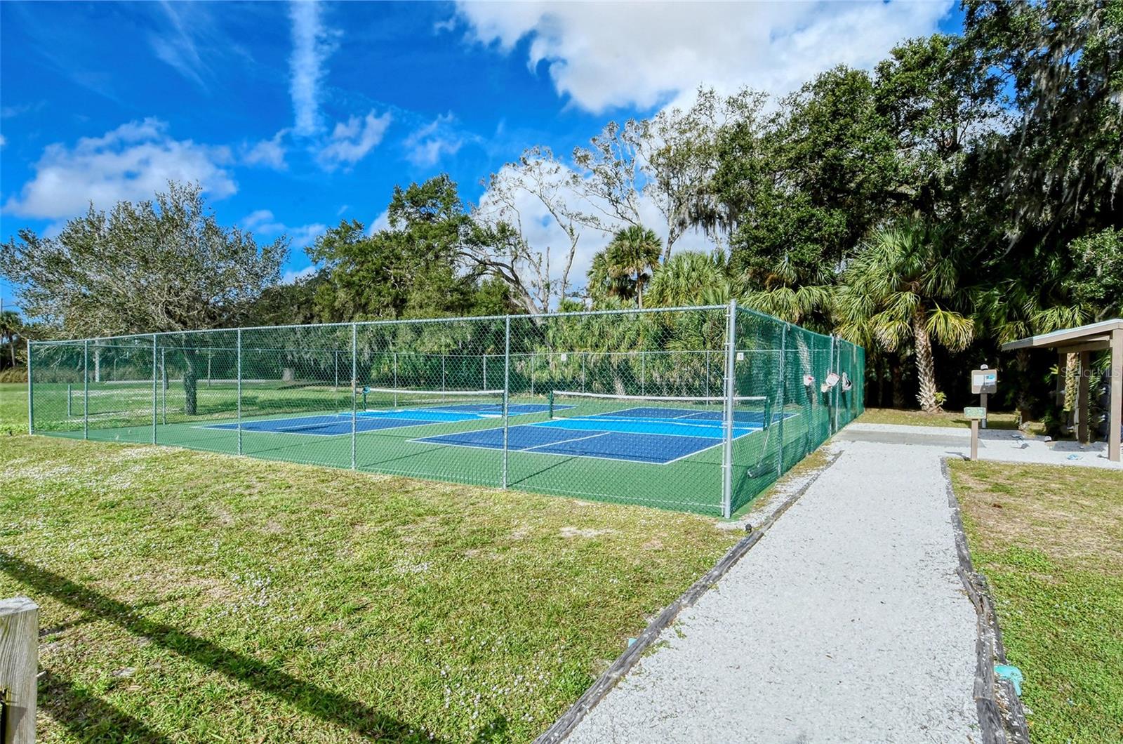 2517 GLEBE FARM CLOSE #H-2, SARASOTA, FL, 34235