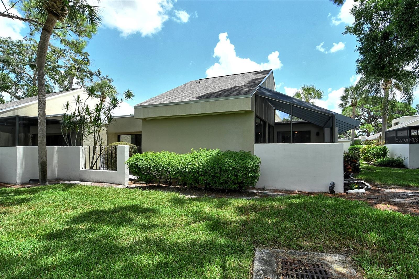 2517 GLEBE FARM CLOSE #H-2, SARASOTA, FL, 34235