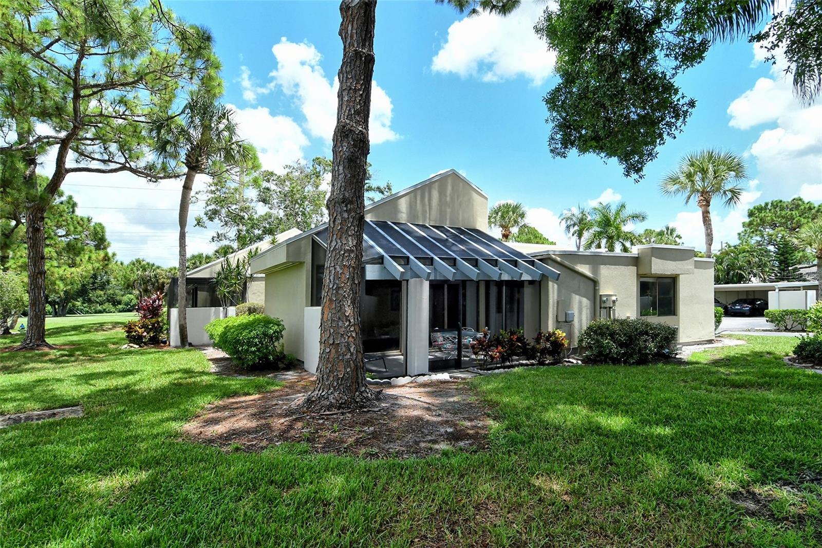 2517 GLEBE FARM CLOSE #H-2, SARASOTA, FL, 34235