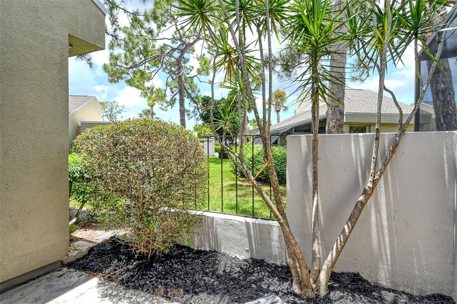 2517 GLEBE FARM CLOSE #H-2, SARASOTA, FL, 34235