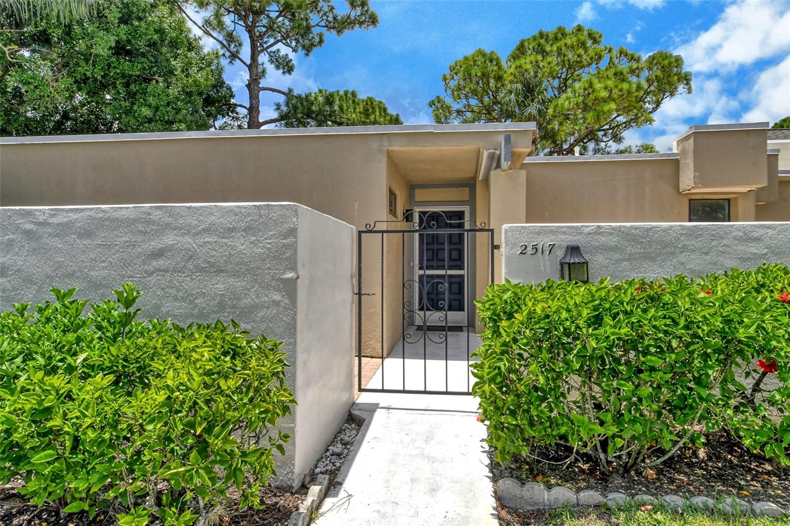 2517 GLEBE FARM CLOSE #H-2, SARASOTA, FL, 34235