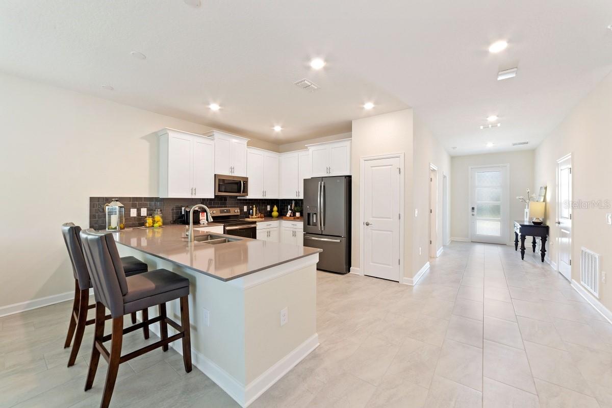 870 DROP SHOT DR, DAVENPORT, FL, 33896