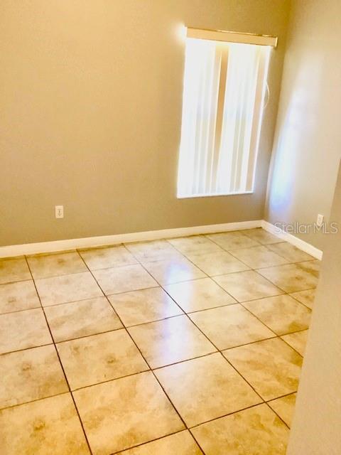 2424 WINFIELD DR, KISSIMMEE, FL, 34743