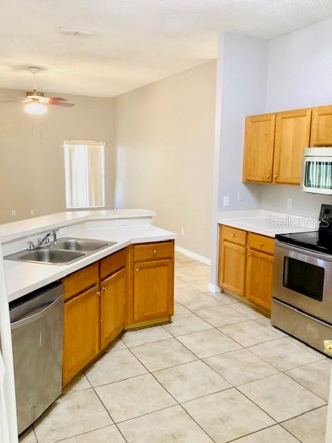 2424 WINFIELD DR, KISSIMMEE, FL, 34743