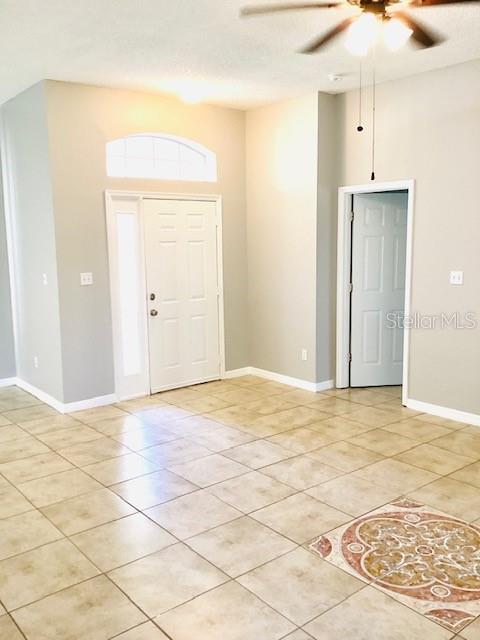 2424 WINFIELD DR, KISSIMMEE, FL, 34743