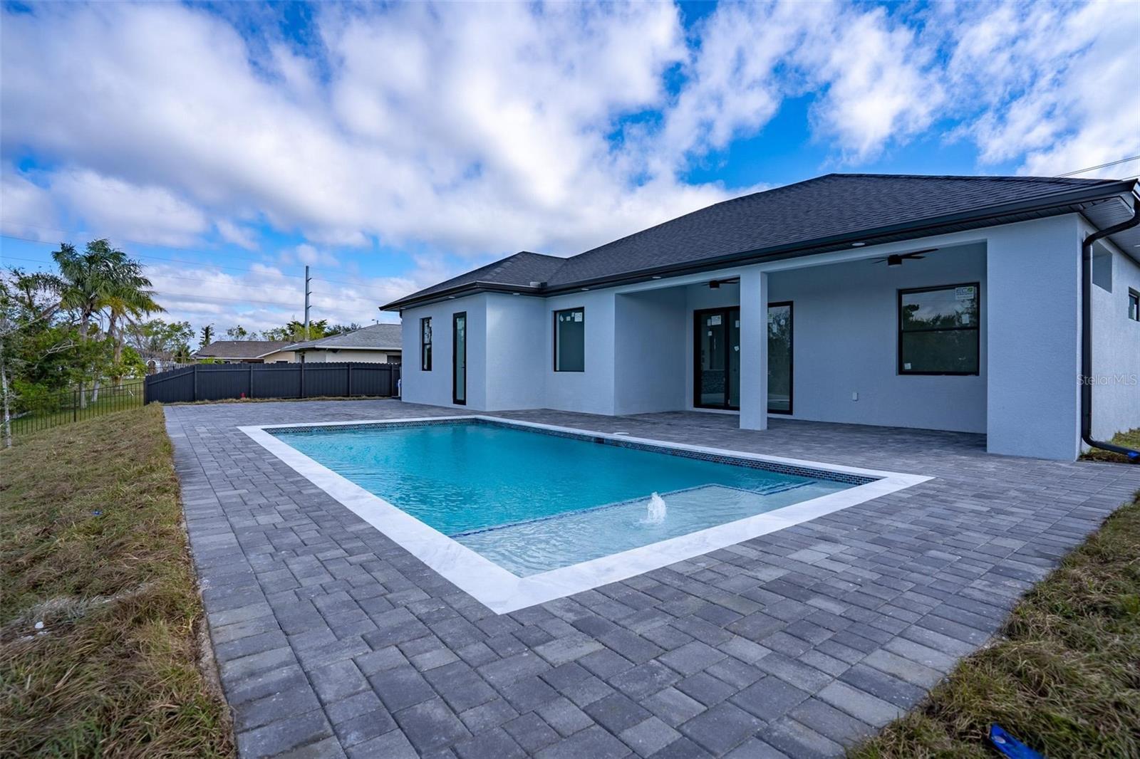 12 SE 17TH AVE, CAPE CORAL, FL, 33990