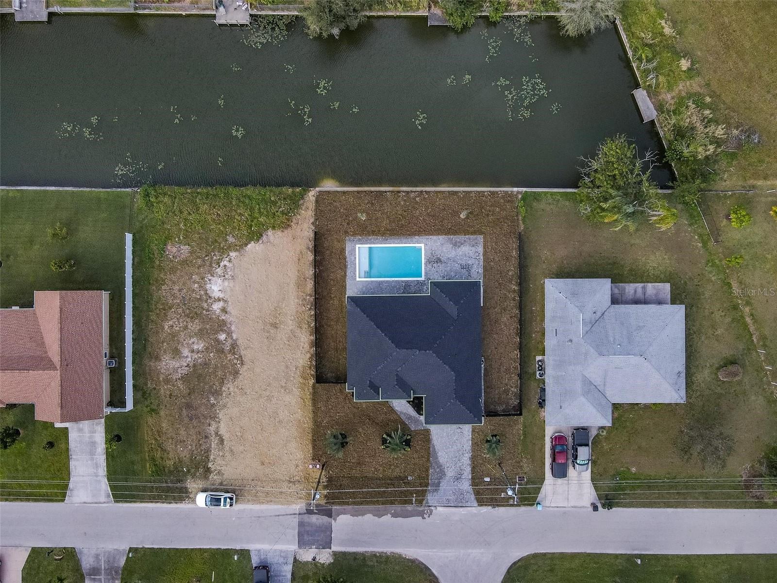 12 SE 17TH AVE, CAPE CORAL, FL, 33990