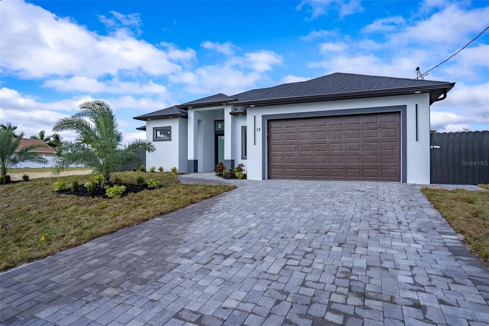 12 SE 17TH AVE, CAPE CORAL, FL, 33990
