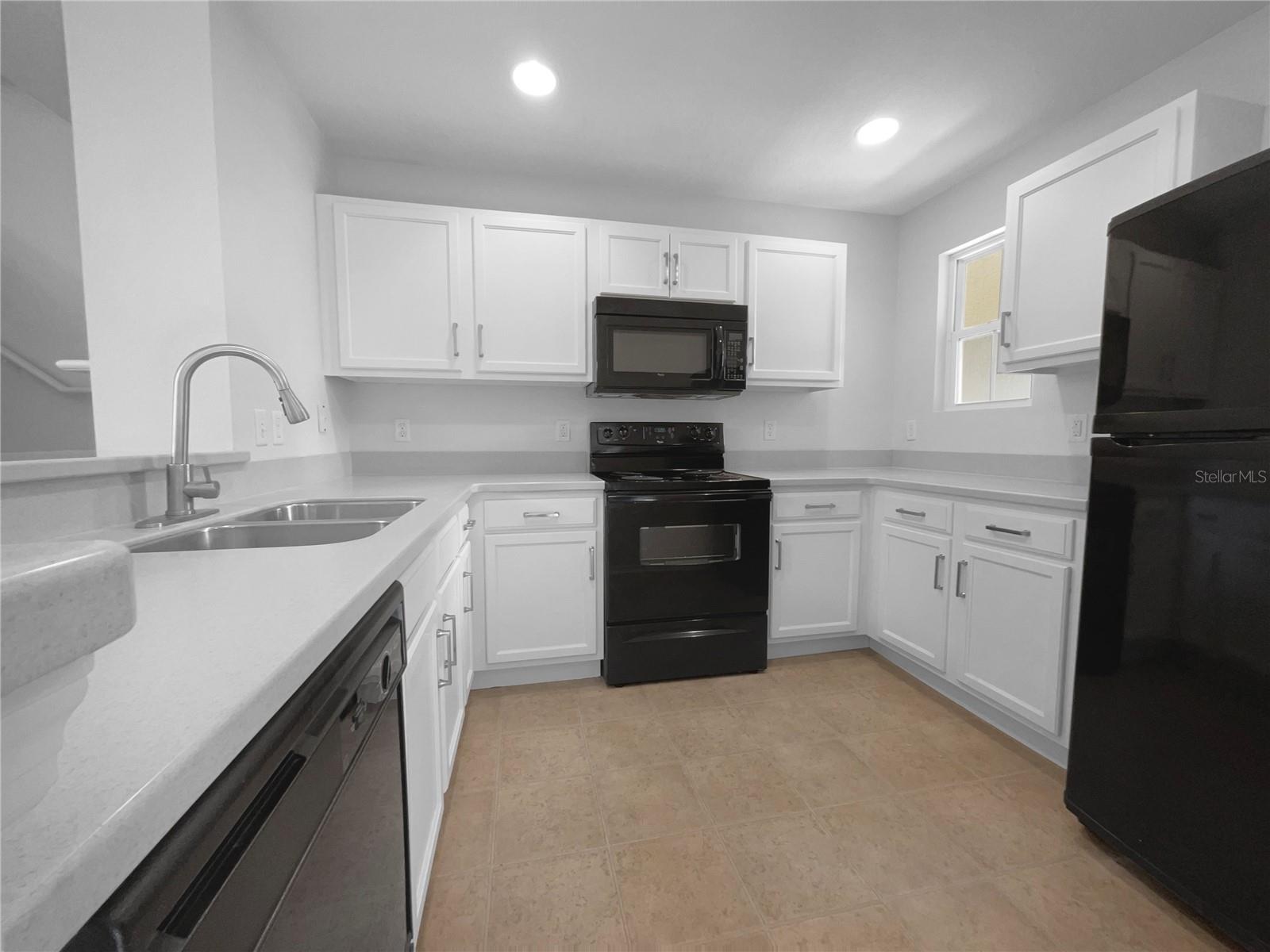8869 WHITE SAGE LOOP, LAKEWOOD RANCH, FL, 34202
