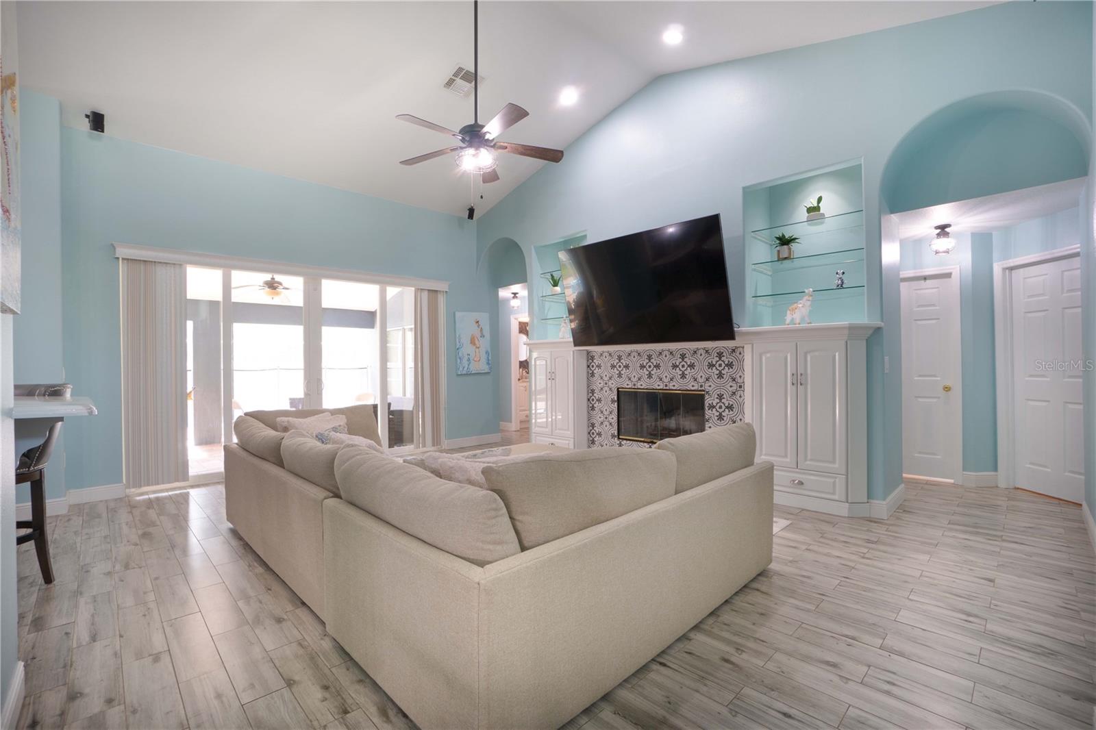 5232 HAMMOCK CIR, SAINT CLOUD, FL, 34771