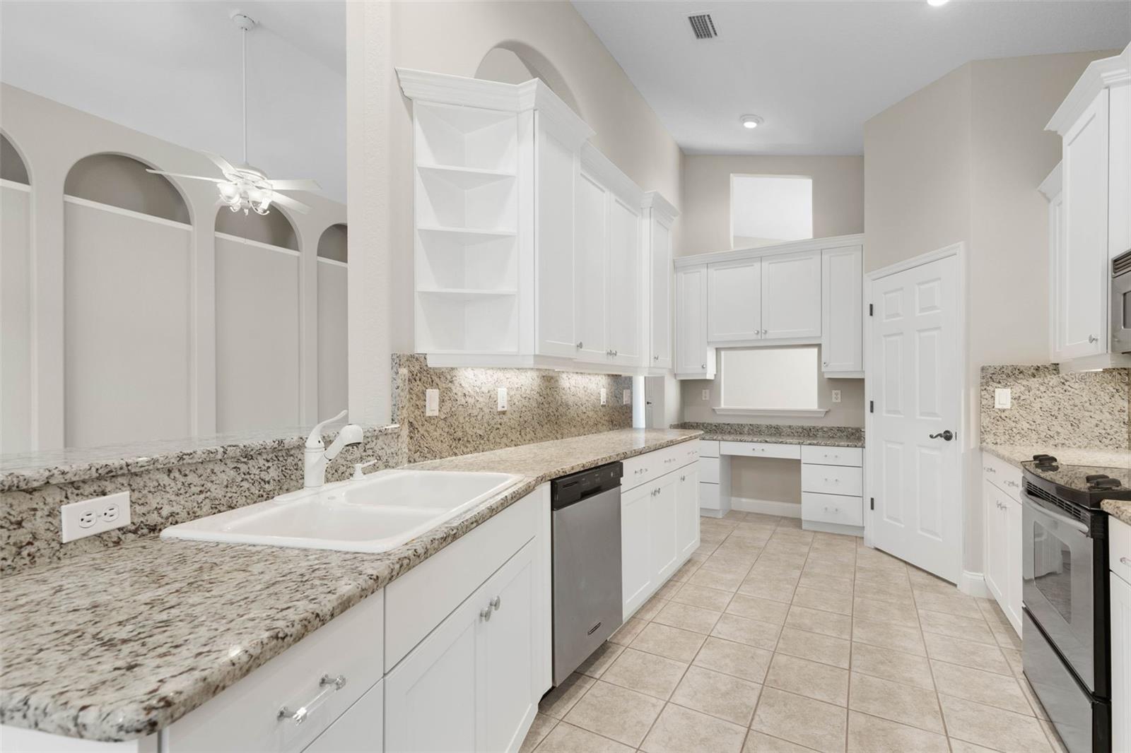 15 VILLAGE VIEW DR, PALM COAST, FL, 32137
