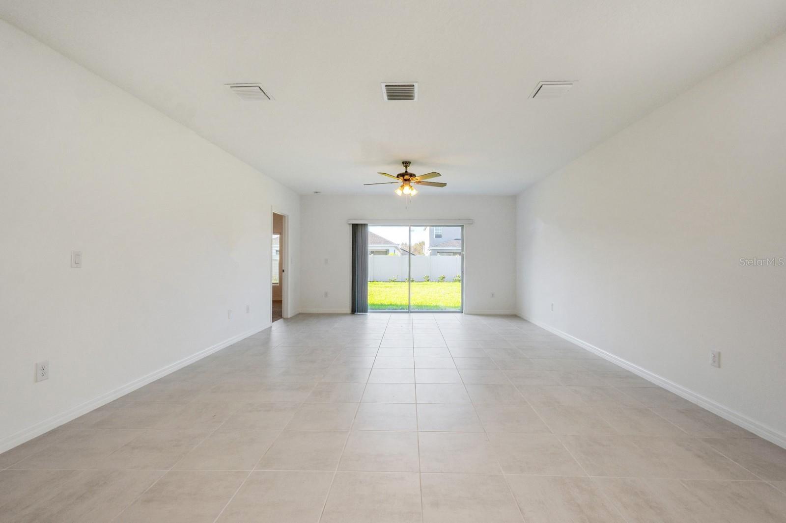 5917 LAURELCREST GLN, PALMETTO, FL, 34221