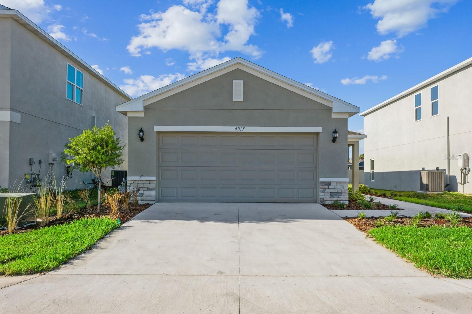 5917 LAURELCREST GLN, PALMETTO, FL, 34221