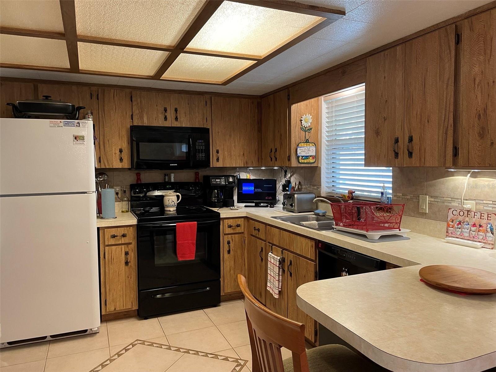 185 NW TIMBERLAKE RD, DUNNELLON, FL, 34431