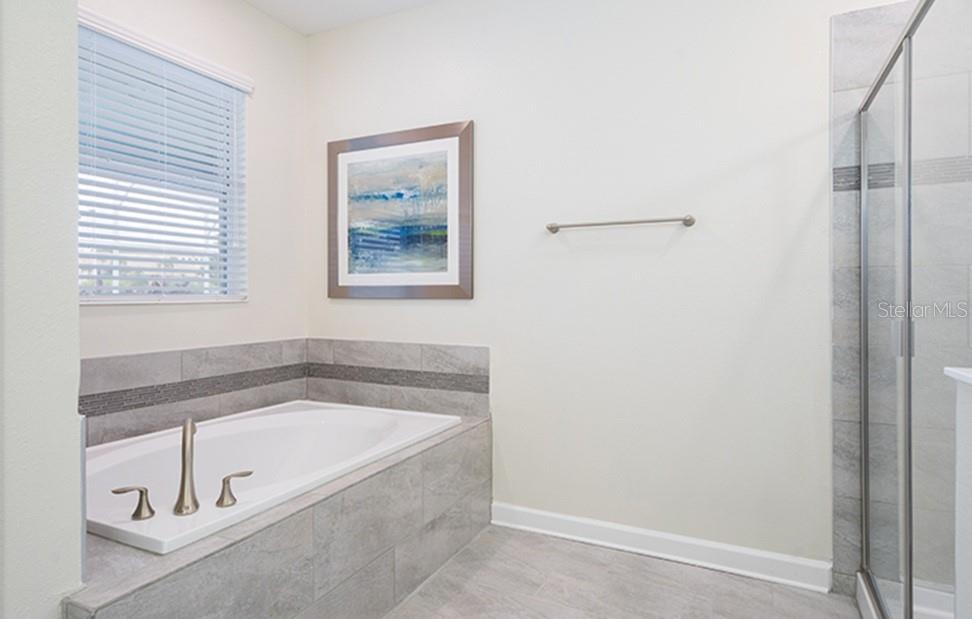 9029 SAND TRAP DR, DAVENPORT, FL, 33896