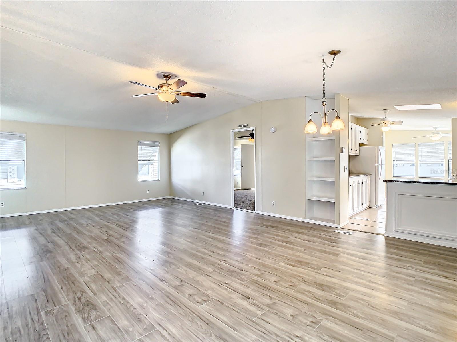 34051 BROWN BYU, WESLEY CHAPEL, FL, 33543