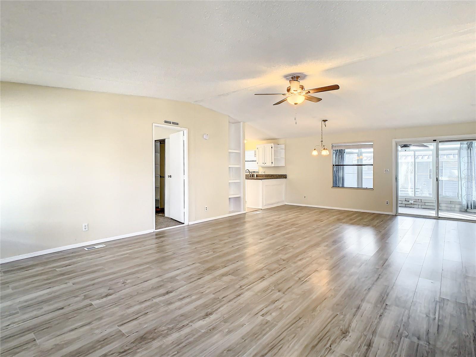 34051 BROWN BYU, WESLEY CHAPEL, FL, 33543