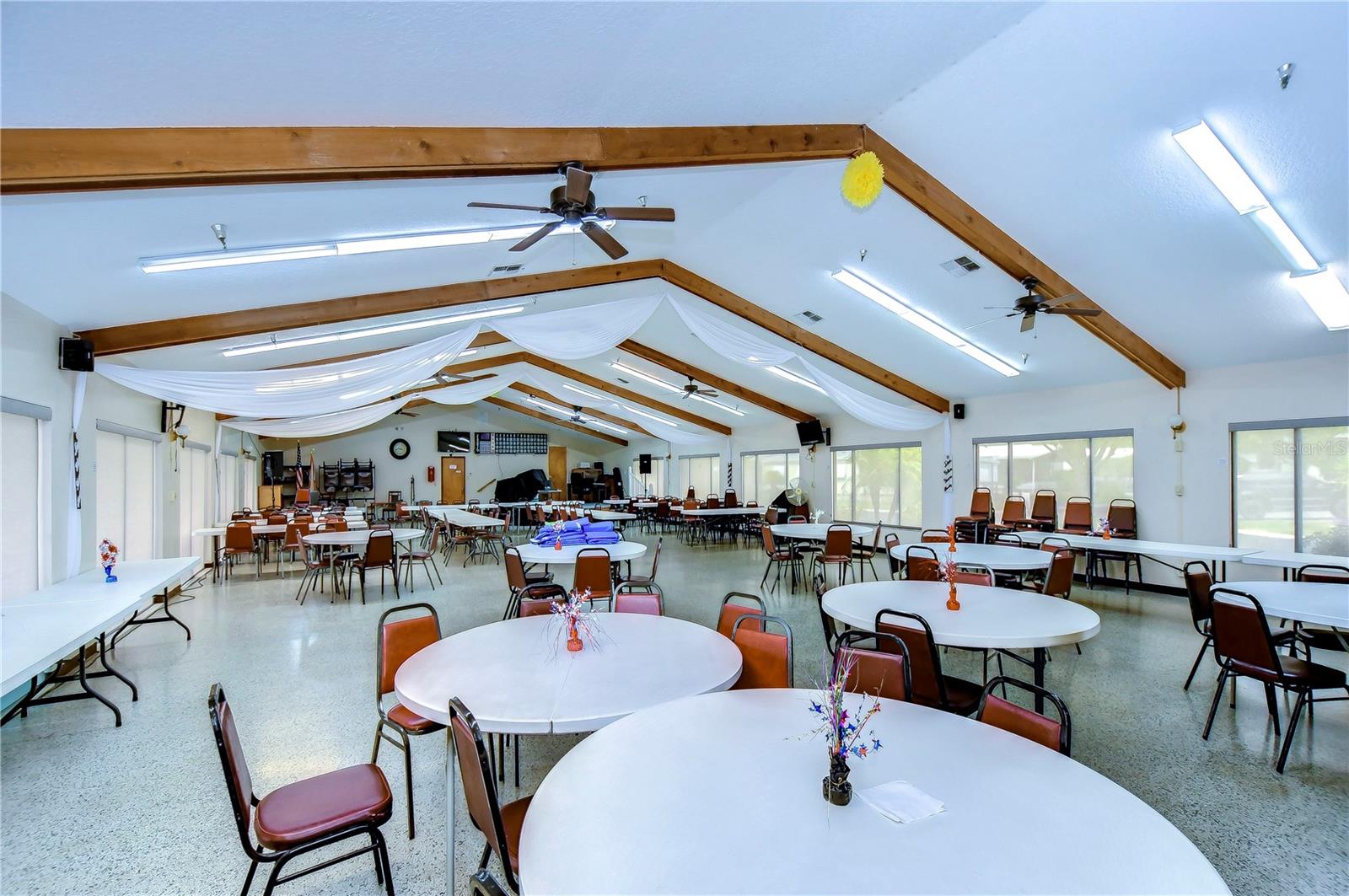 34051 BROWN BYU, WESLEY CHAPEL, FL, 33543