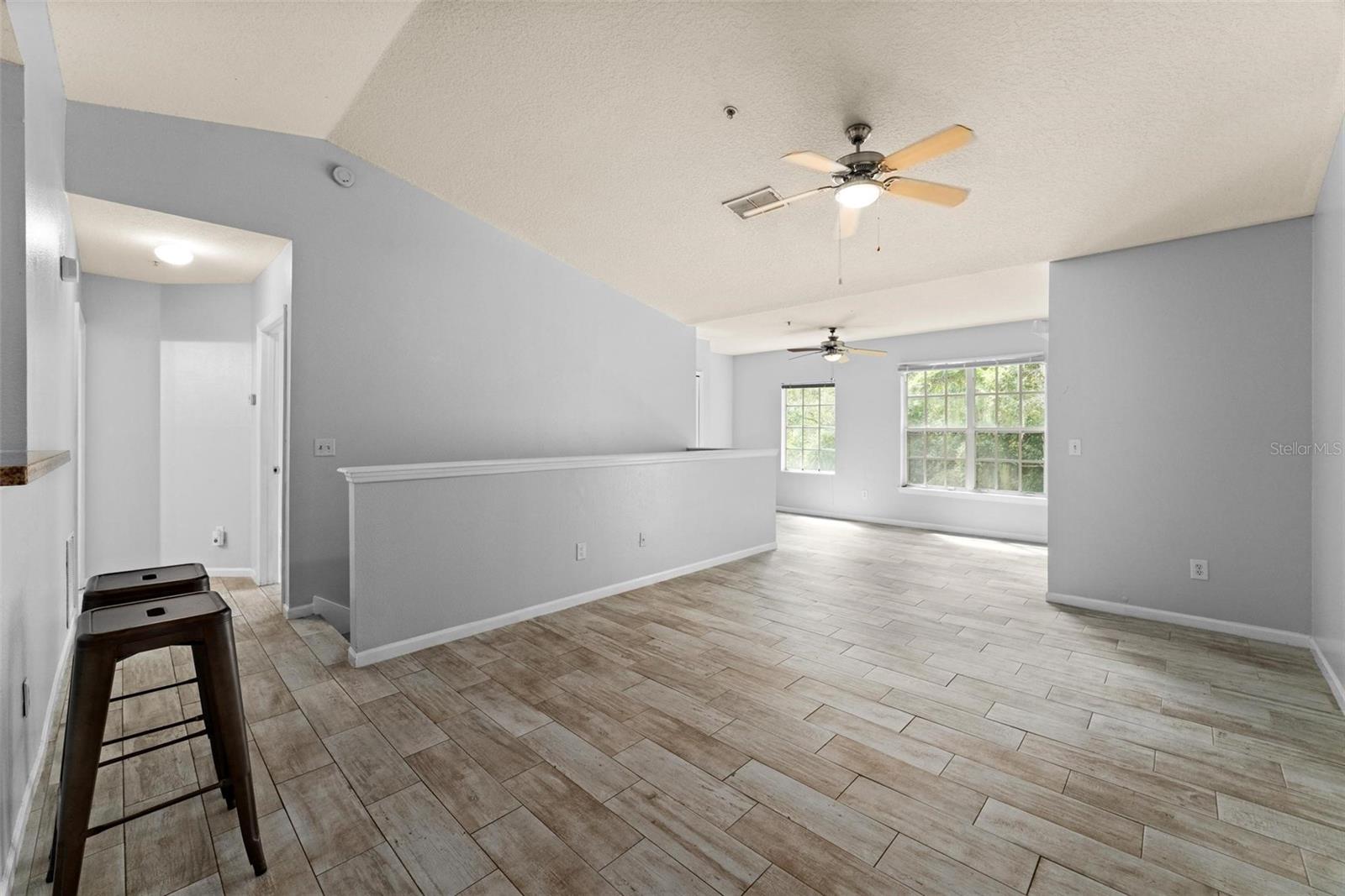 4368 S KIRKMAN RD #212, ORLANDO, FL, 32811