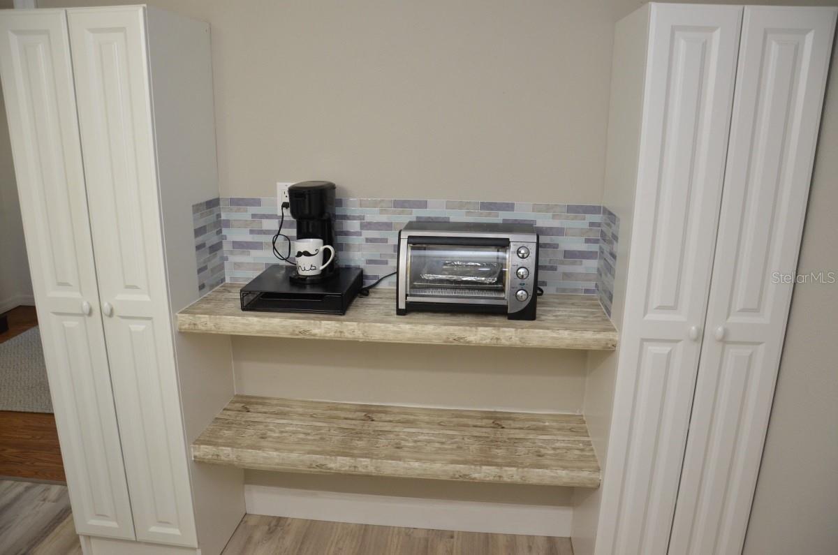 9400 93RD ST, SEMINOLE, FL, 33777