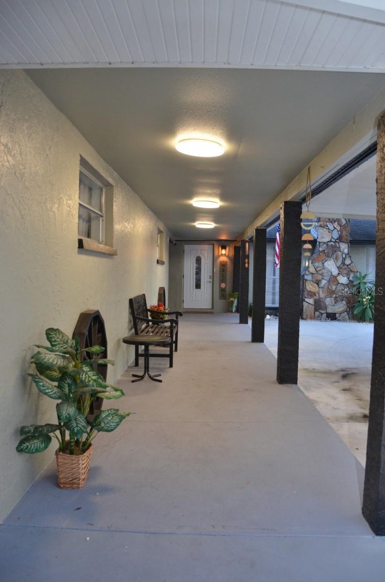 9400 93RD ST, SEMINOLE, FL, 33777