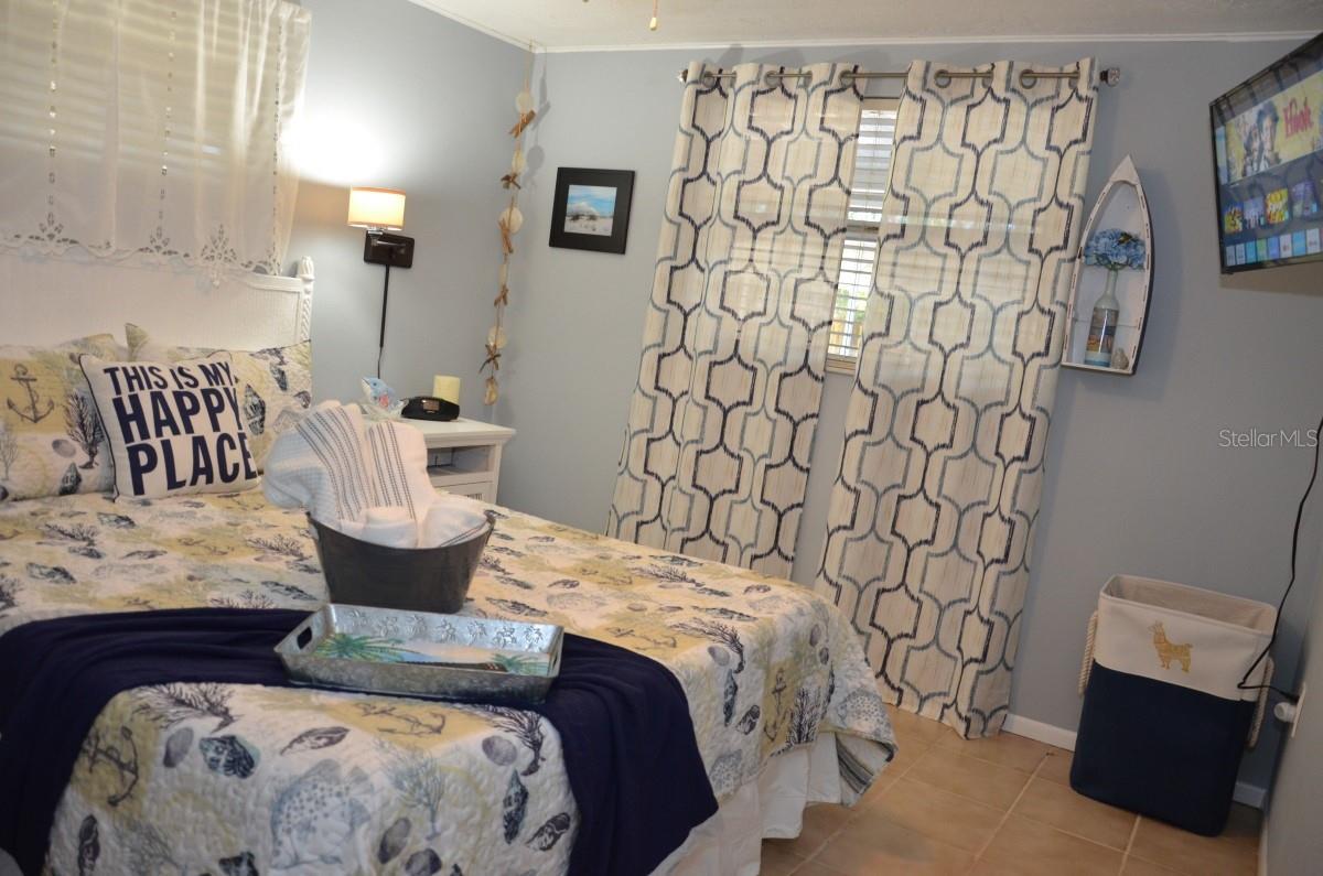 9400 93RD ST, SEMINOLE, FL, 33777