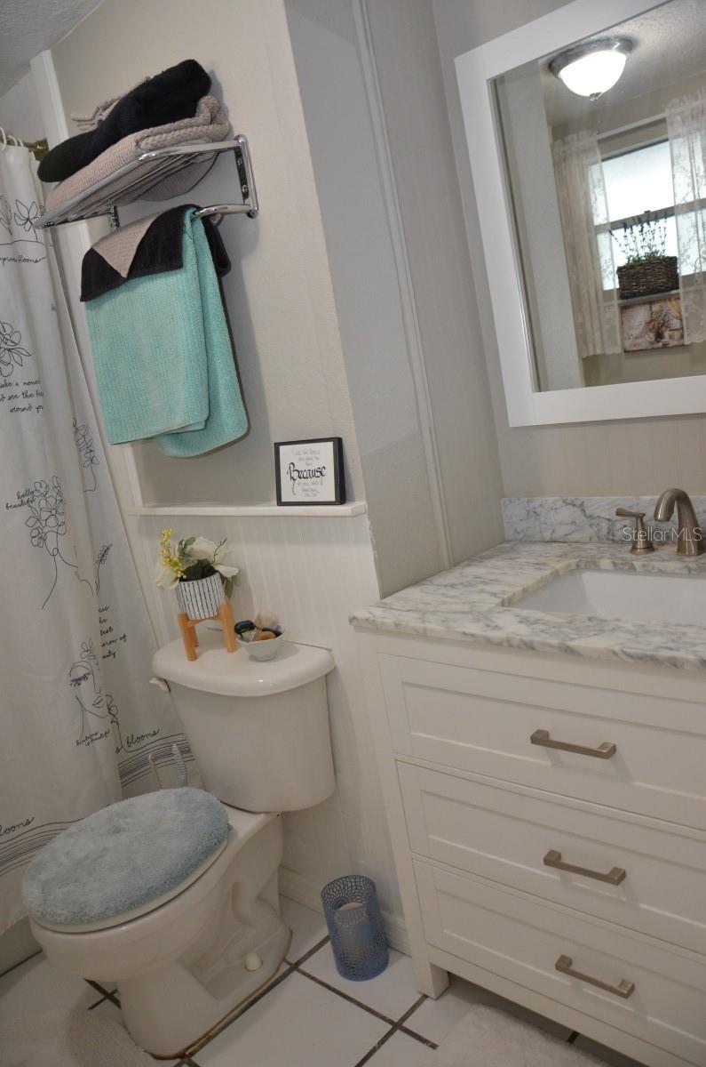 9400 93RD ST, SEMINOLE, FL, 33777