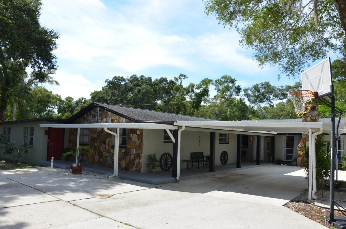9400 93RD ST, SEMINOLE, FL, 33777