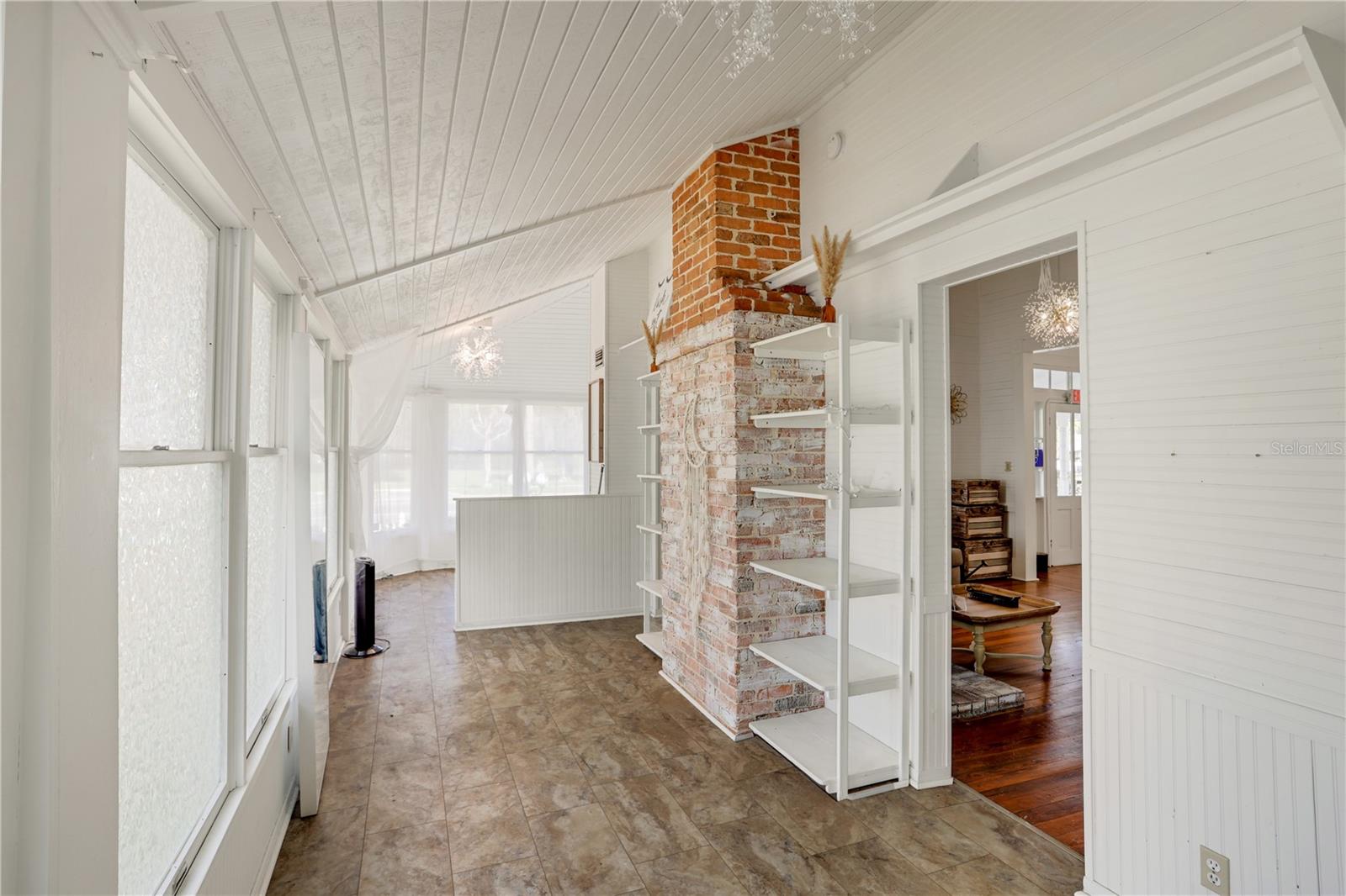 18741 HIGH SPRINGS MAIN ST, HIGH SPRINGS, FL, 32643