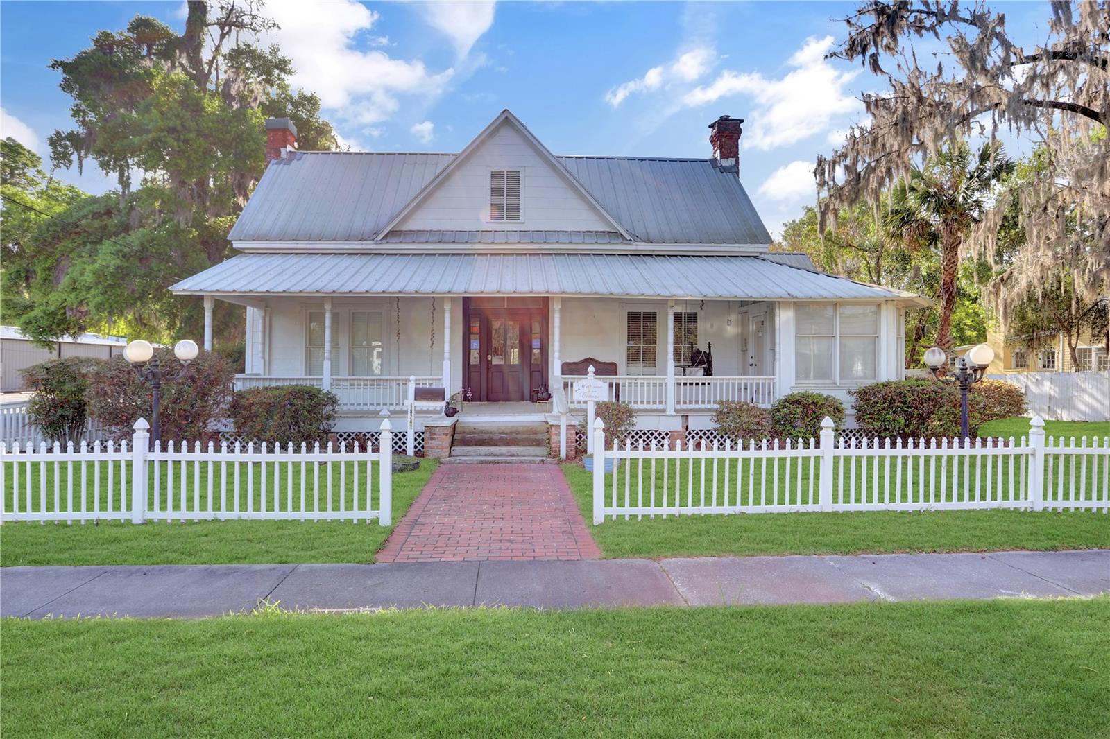 18741 HIGH SPRINGS MAIN ST, HIGH SPRINGS, FL, 32643