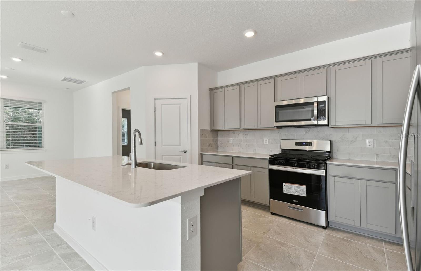 1279 KAZAZ CT, ZEPHYRHILLS, FL, 33540