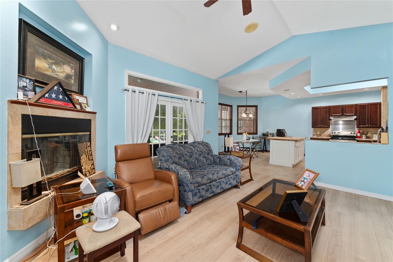 463 N PINE MEADOW DR, DEBARY, FL, 32713
