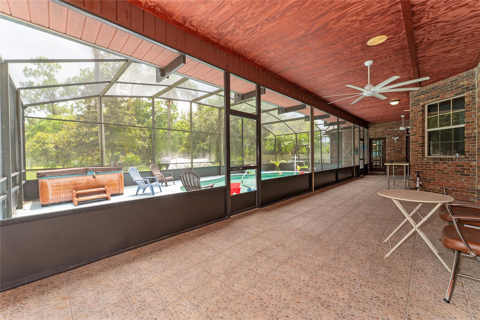 463 N PINE MEADOW DR, DEBARY, FL, 32713
